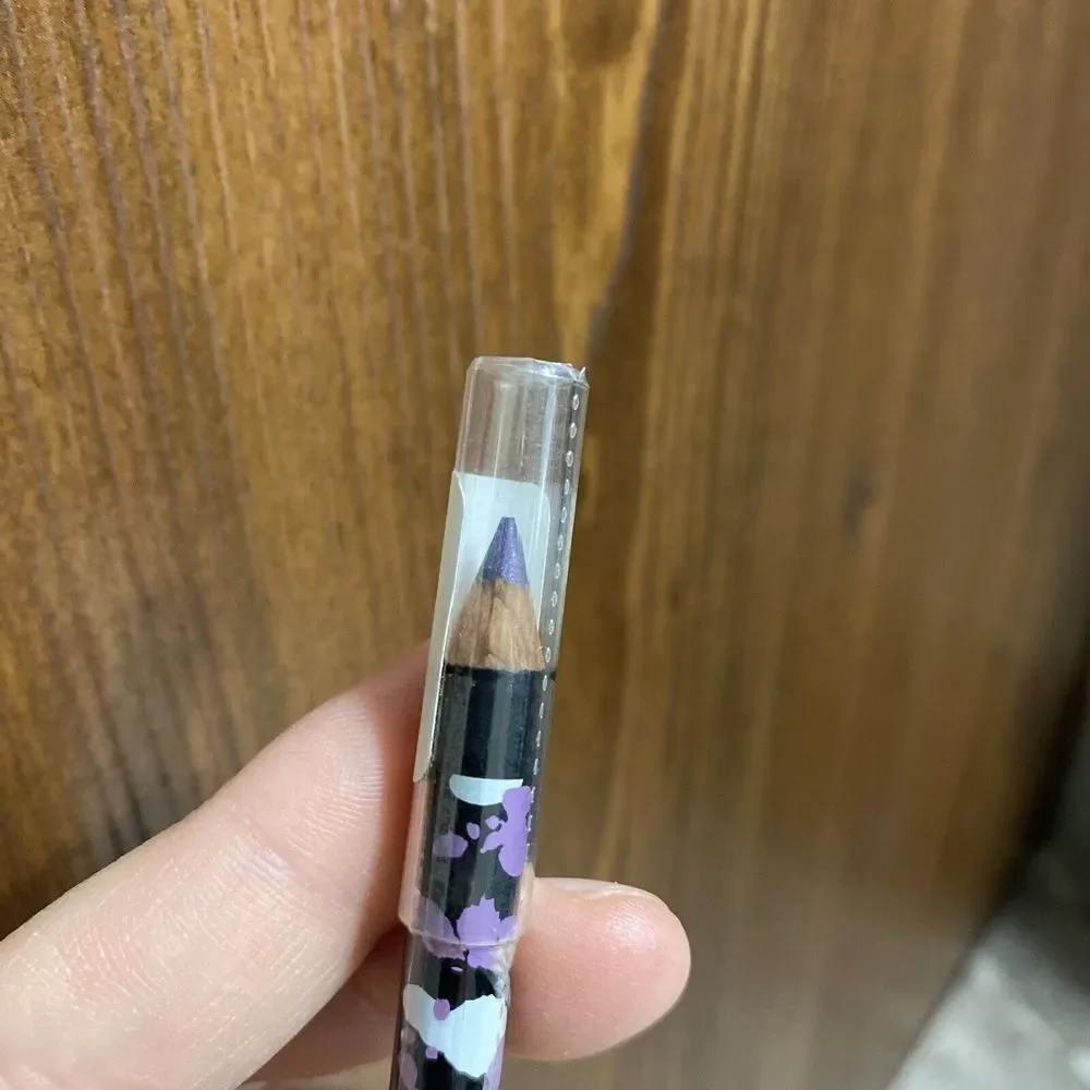 Victoria's Secret Eye Artistry Defining‎ Liner Plum Eyeliner Eye Liner Rare